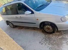 كيا كرنفال 2002, دمشق, RF19874457