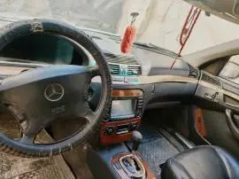 مرسيدس غواصة 2001, إدلب, RF14398937