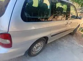 كيا كرنفال 2002, دمشق, RF15418864