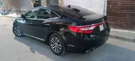 هيونداي ازيرا 2012, RF18595561