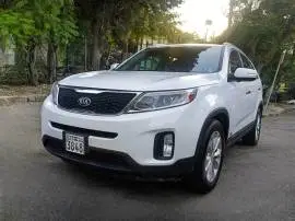 كيا سورينتو 2014, دمشق, RF17810441