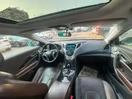 هونداي ازيرا 2012, دمشق, RF97257622