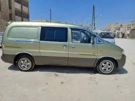 فان ستاريكس 2003, حلب, RF21248180