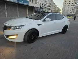 كيا اوبتيما 2012, RF26846051