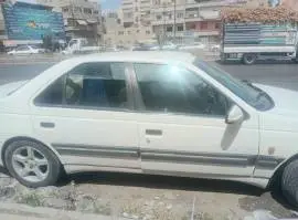 بيجو 405 2008, RF18393601