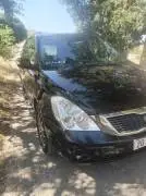 كيا كرنفال 2010, RF36546583