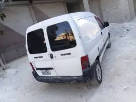 بيجو باتنر 1999, RF20273645