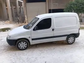 بيجو باتنر 1999, RF20273645