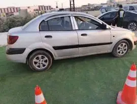 كيا ريو 2005, RF11090942