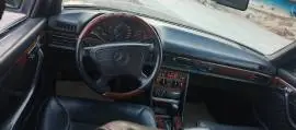 Mercedes 300 Short 1990, Aleppo, RF74783341
