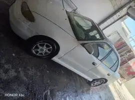 هيونداي اكسنت 1994, دمشق, RF73749652