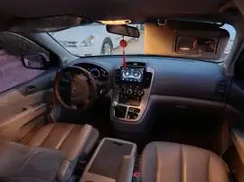 Kia Carnival 2013, Daraa, RF59808610