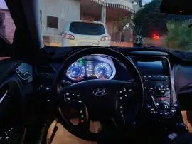 هيونداي أزيرا 2012, إدلب, RF60077929