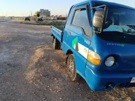 Hyundai 2001, Idlib, RF28394305