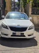 كيا كادينزا 2012, RF91847713