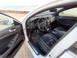 كيا K7 2010, حلب, RF10258321