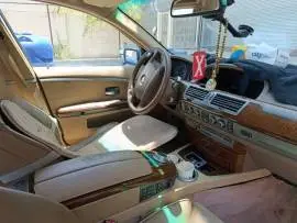 بي أم 2005, RF60894275