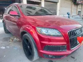 أودي Q7 2013, RF18530378