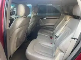 أودي Q7 2013, RF18530378