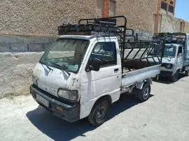Suzuki 2001, Damascus, RF87831524