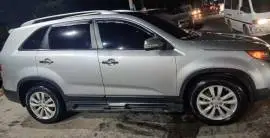 كيا سورينتو 2010, RF21383866