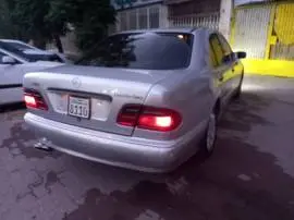 Mercedes 2001, RF12315602