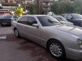 Mercedes 2001, RF12315602