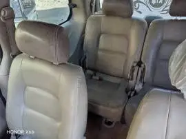 كيا كرنفال 2005, RF95898341