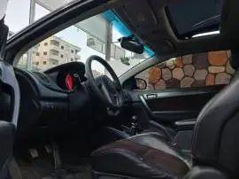كيا فورتي كوبي 2011, RF11840783