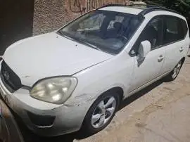 كيا كارينز 2008, دمشق, RF11838291
