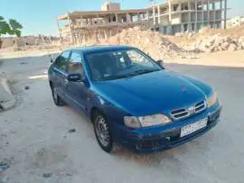 Nissan Taxi 2010, Aleppo, RF36306629