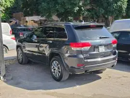 جيب غراند شيروكي 2015, دمشق, RF12896868