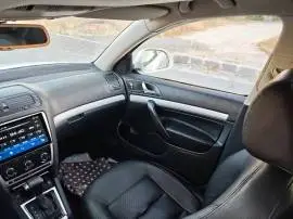 سكودا رمش 2010, دمشق, RF61233575