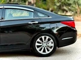 Hyundai Sonata 2011, RF17675815