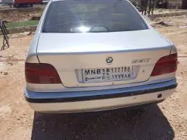 سيارة BMW موديل 2000, RF15338871
