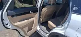 كيا سيرنتو 2011, RF21353594