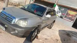 هيونداي سنتافي 2004, إدلب, RF41380896