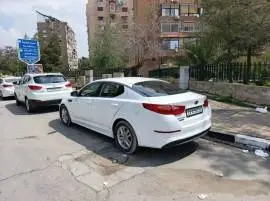 كيا أوبتما 2016, RF68097320
