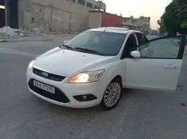 فورد 2009, حلب, RF34298027