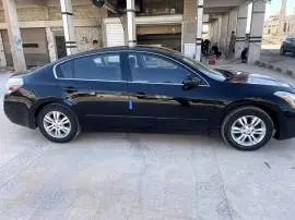 نيسان ألتيما 2011, RF19283336
