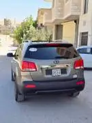 كيا سورينتو 2011 للبيع