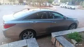 سيارة هيونداي سوناتا 2011 للبيع