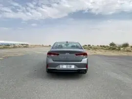 هيونداي سوناتا 2018 للبيع