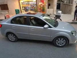 كيا ريو 2011 للبيع