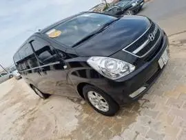 فان هيونداي h1 2015