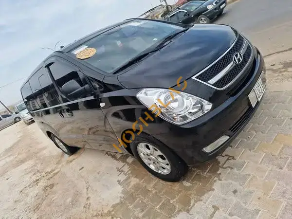 فان هيونداي h1 2015