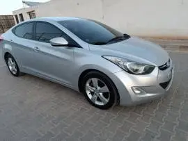 هيونداي أفانتي 2012 للبيع