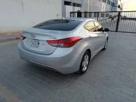 هيونداي أفانتي 2012 للبيع