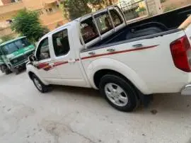 نيسان نافارا 2012 للبيع