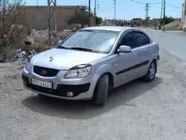 كيا ريو 2006 بحالة ممتازة